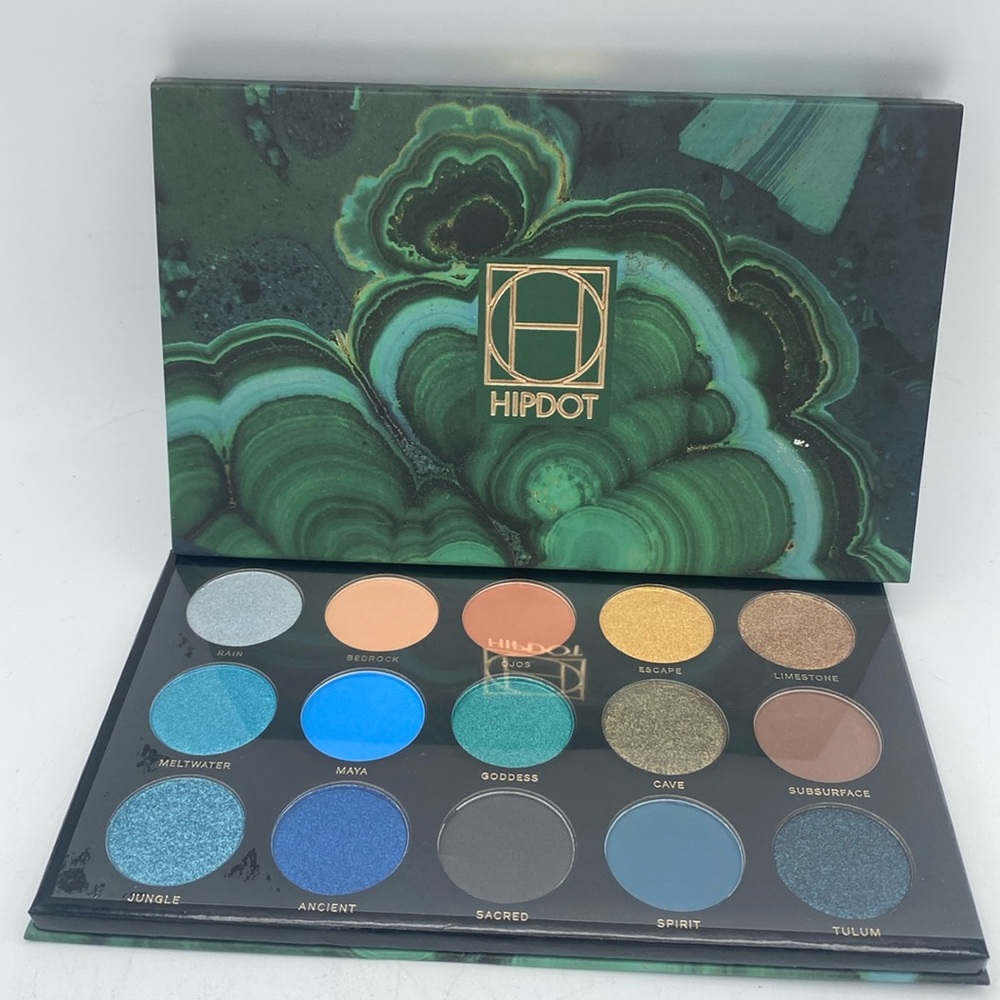 Hipdot Eyeshadow Palette 15 shades blues browns matte shimmer new vegan